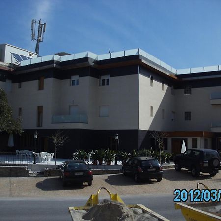 Hotel La Duquesa Pinos Genil Bagian luar foto