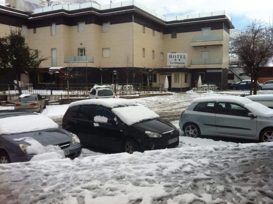 Hotel La Duquesa Pinos Genil Bagian luar foto